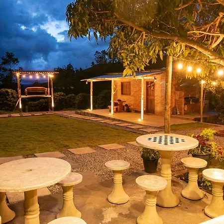 A Loving Farm Cabin Just For You And Your Love! Caparao Velho Exterior photo