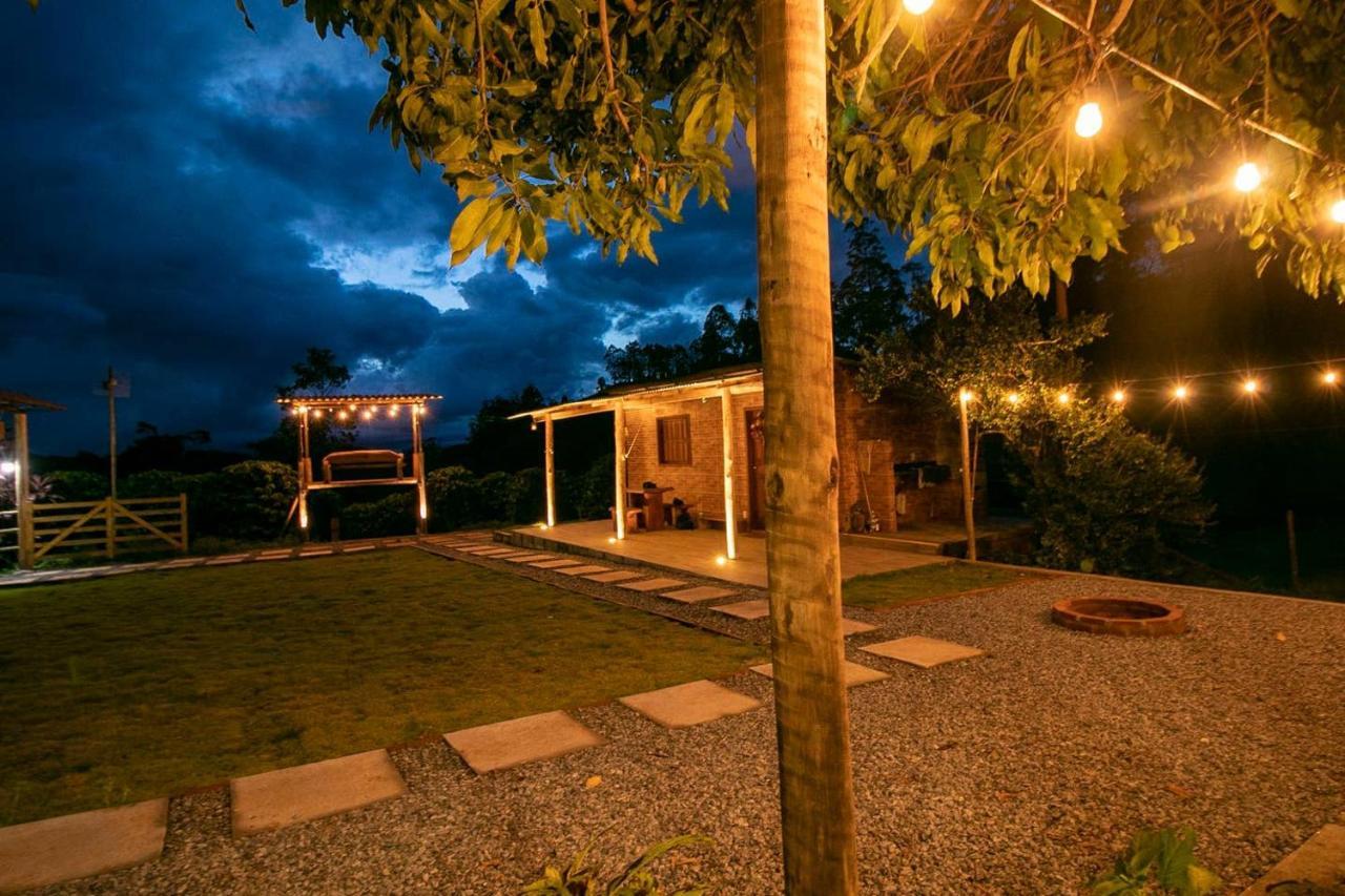 A Loving Farm Just For And Your Love! Chalet