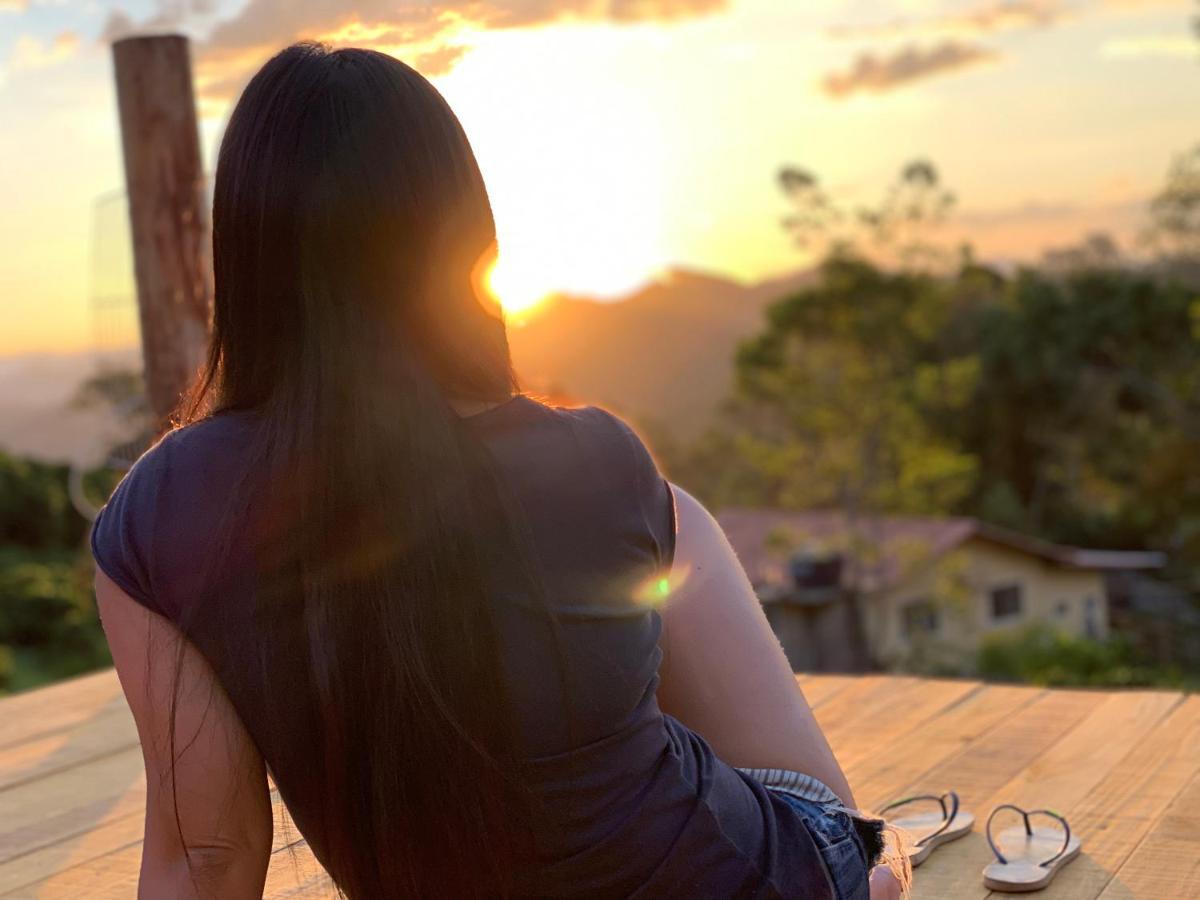 Chalet A Loving Farm Just For And Your Love! Caparao Velho