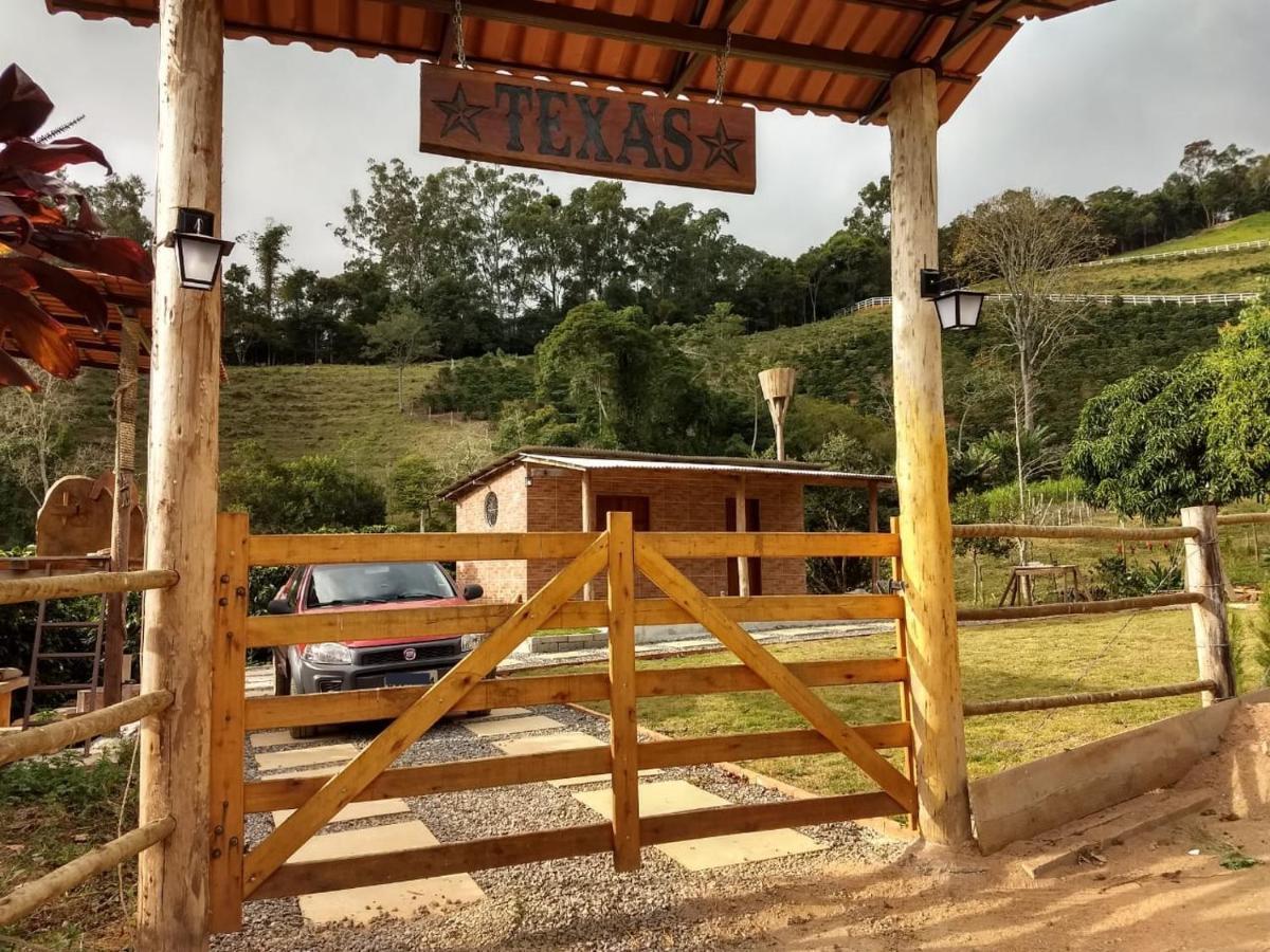 Chalet A Loving Farm Just For And Your Love!